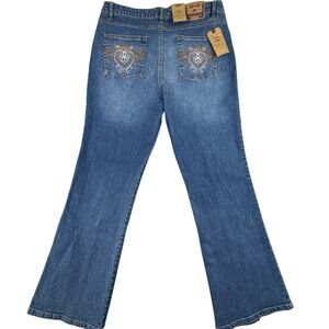 Women’s Embroidered Back Pocket Bootcut Jeans - Blue